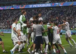 西班牙传奇中场被中超球队疯抢 他真的回来中超吗?