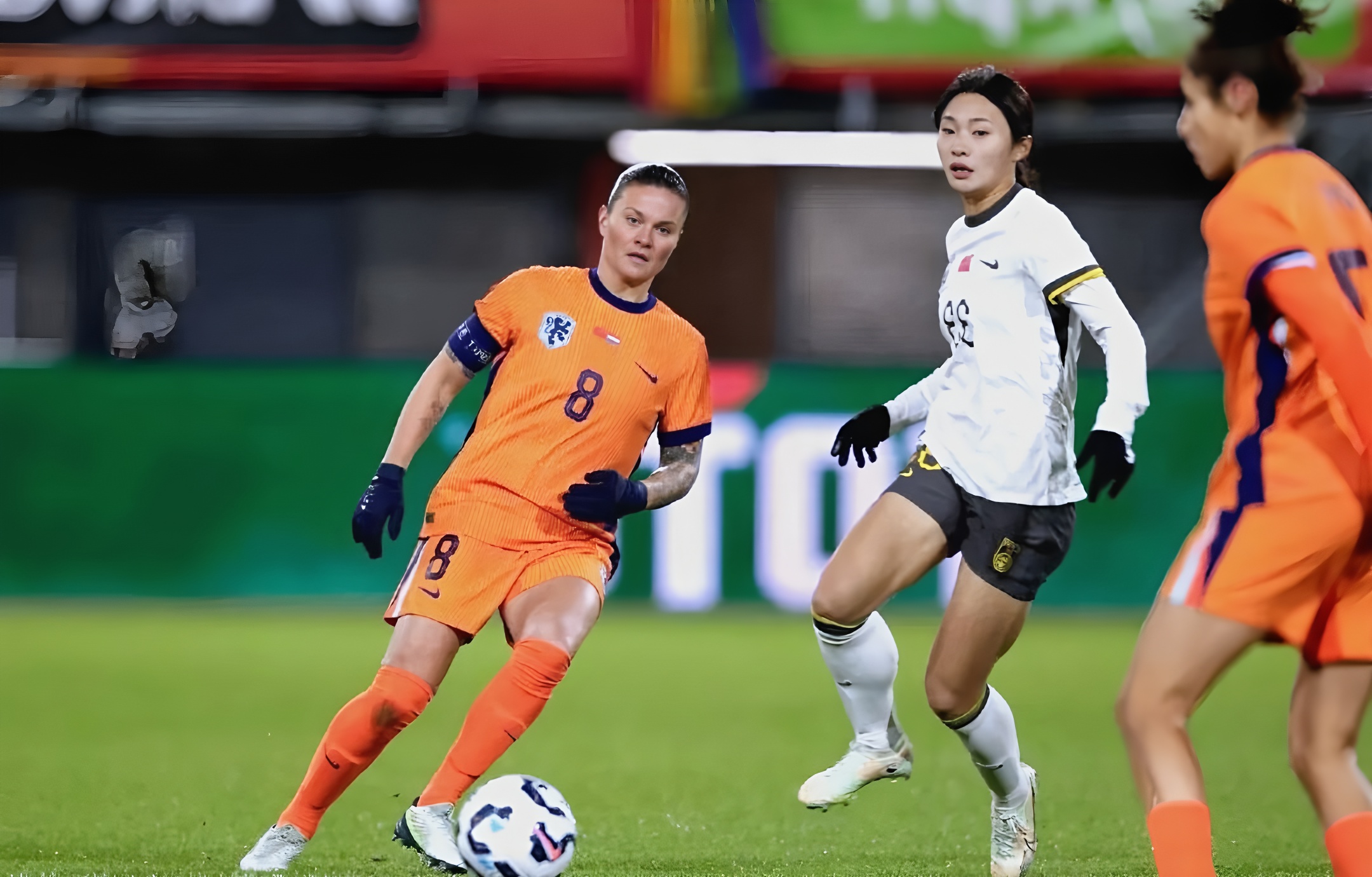 包含印度尼西亚女足奋勇争先,取得瞩目成功的词条 包含印度尼西亚女足奋勇争先,取得瞩目成功的词条